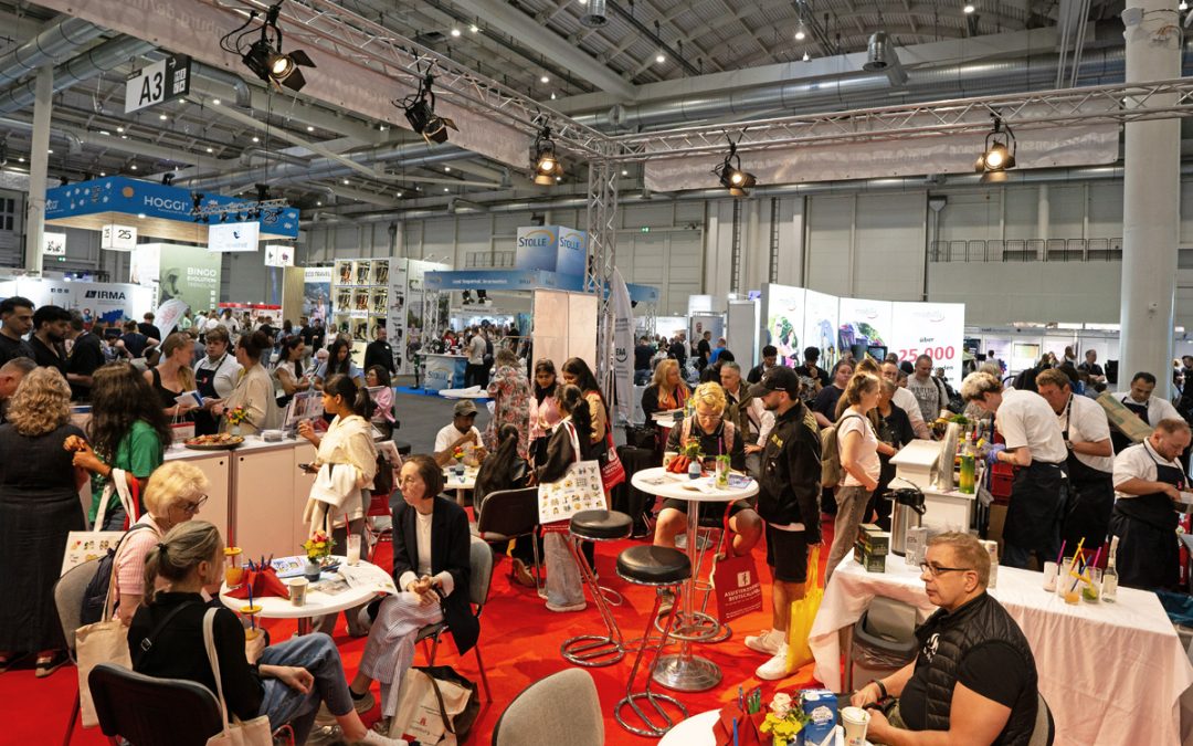 Besucher-Andrang am Stand des Integrationsamtes Hamburg